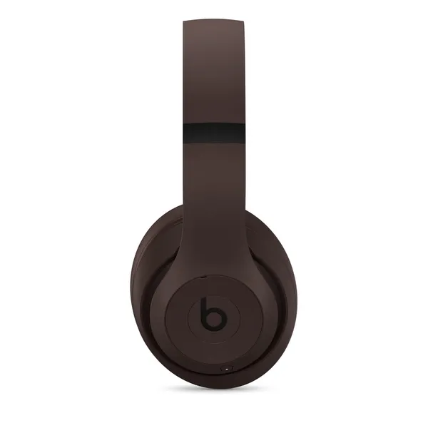 Beats Studio Pro deep brown